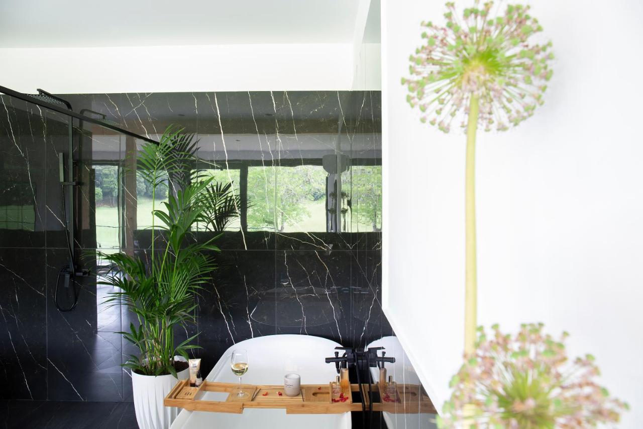 Vibe Luxury Cabins Arnuero Exterior photo